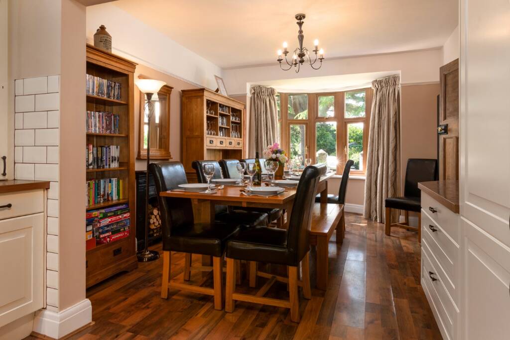 Dining room at Y Gorlan Holiday Home in Snowdonia