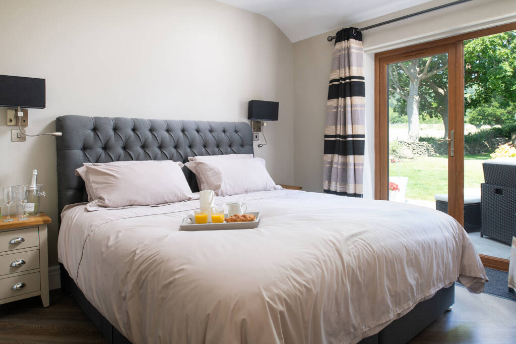 Downstairs bedroom at Y Gorlan Holiday Home in Snowdonia