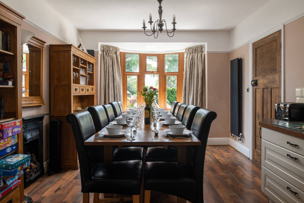 The Y Gorlan Holiday Home in Snowdonia dining area