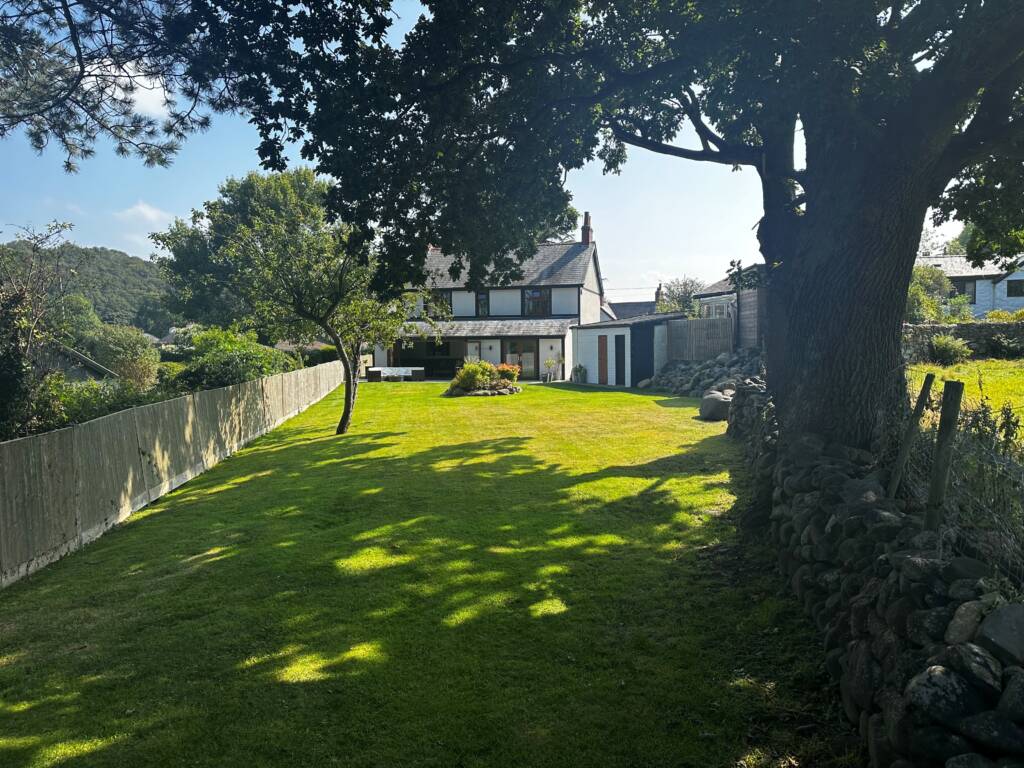 View from the bottom of the back garden at Y Gorlan Holiday Home in Snowdonia